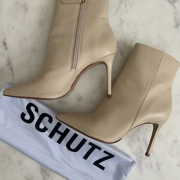 SCHUTZ Shoes - Schutz Ankle Boots